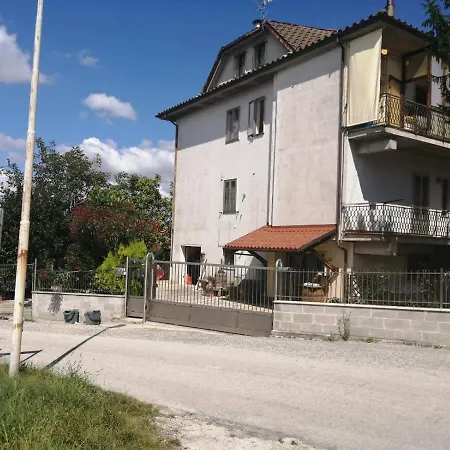 Il Casolare Tra I Calanchi Nocleg ze śniadaniem